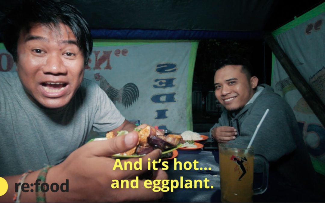 Delicious and Cheap Indonesian Street Food: Lalapan